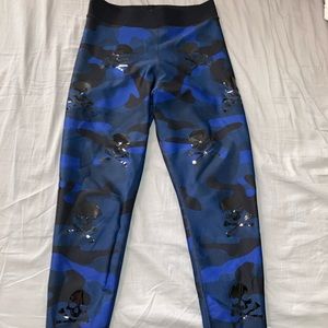 Ultracor x Soulcycle leggings size S black and blue camo with skulls